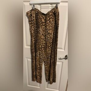 446- leopard print lounge pants 26/28